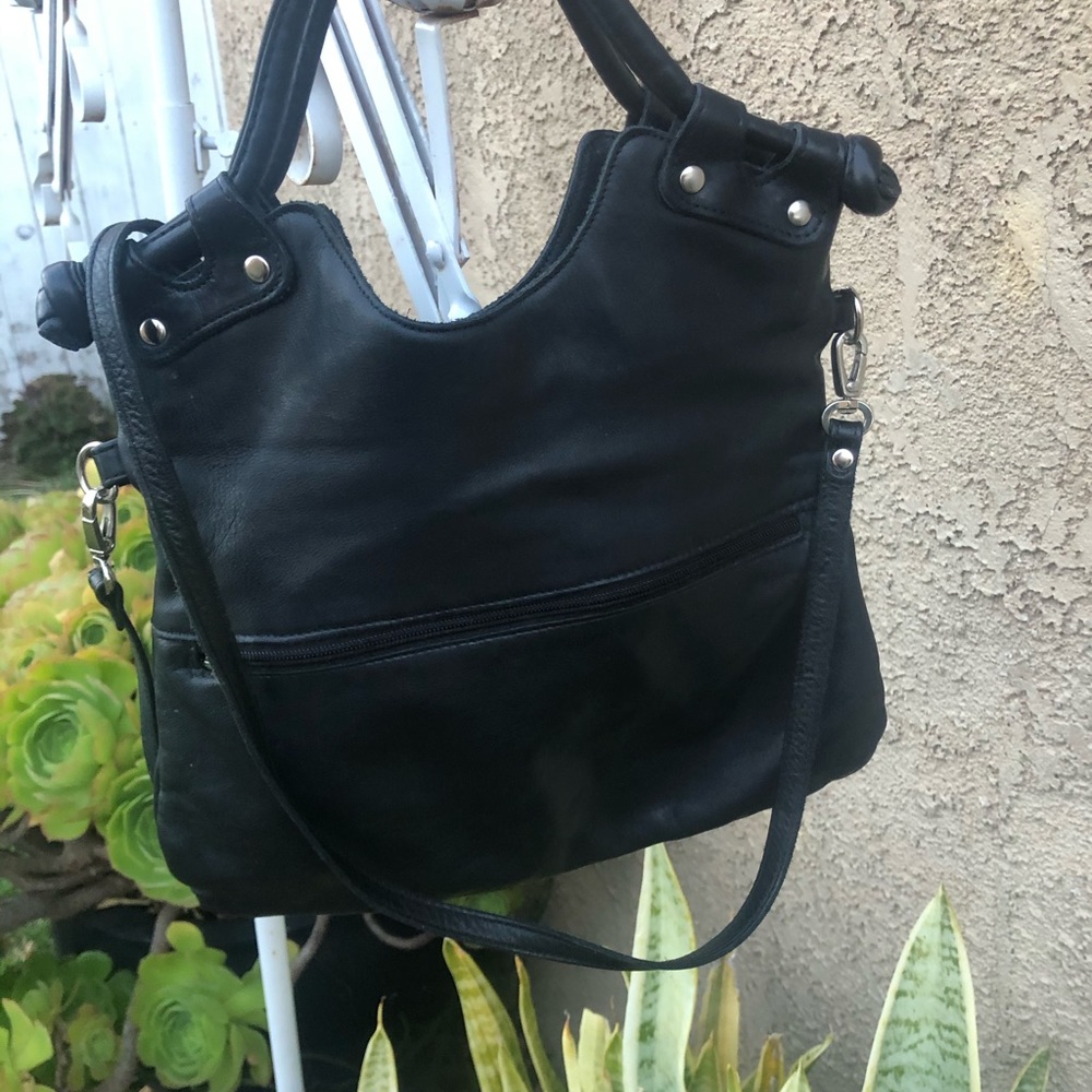 Black Luciana Verde purse!